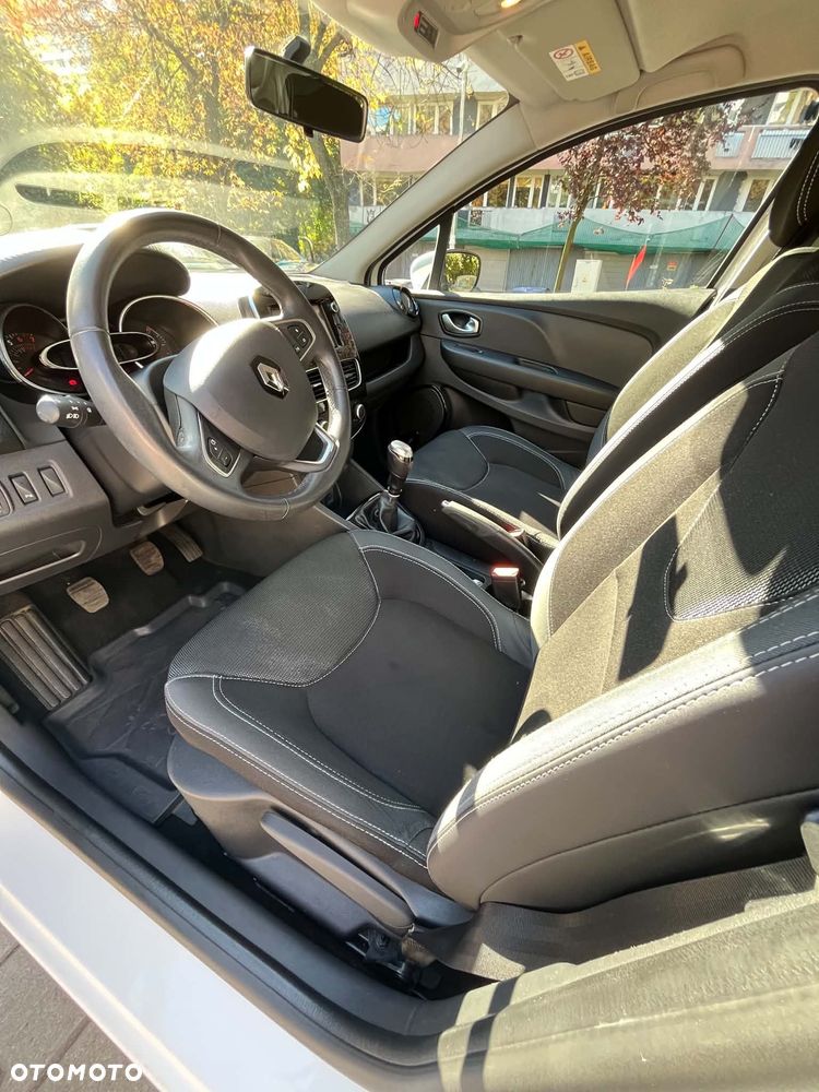 Renault Clio 1.2 16V Alize - 6