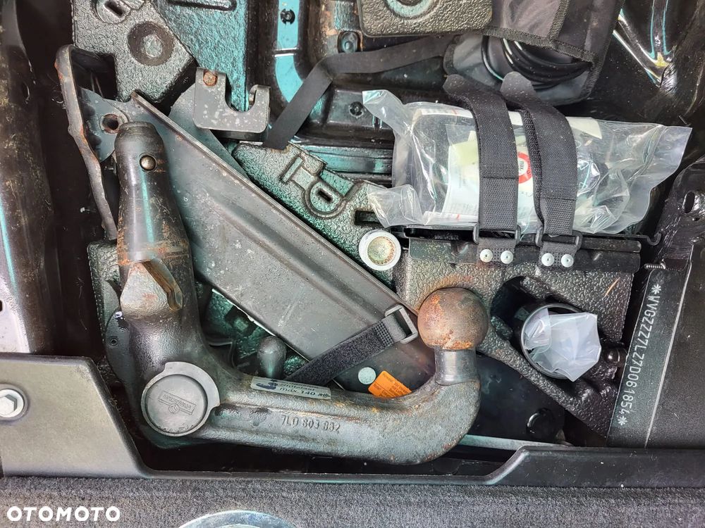 Volkswagen Touareg 4.2 V8 Automatik - 9