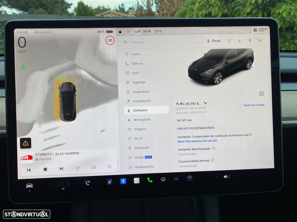 Tesla Model Y Long Range Dual Motor AWD - 27
