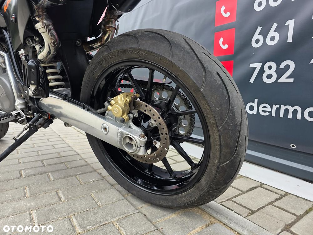 KTM Duke - 19