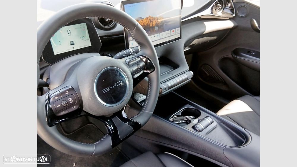 BYD Dolphin 60.4 kWh Comfort - 14