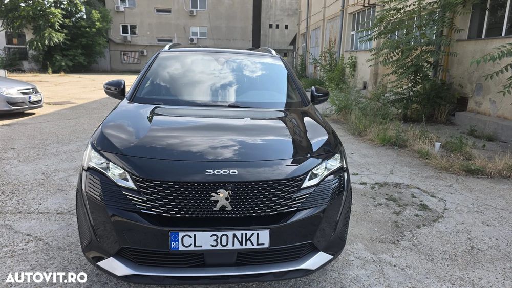 Peugeot 5008 1.2L 136 e-DCS6 MHEV GT - 8