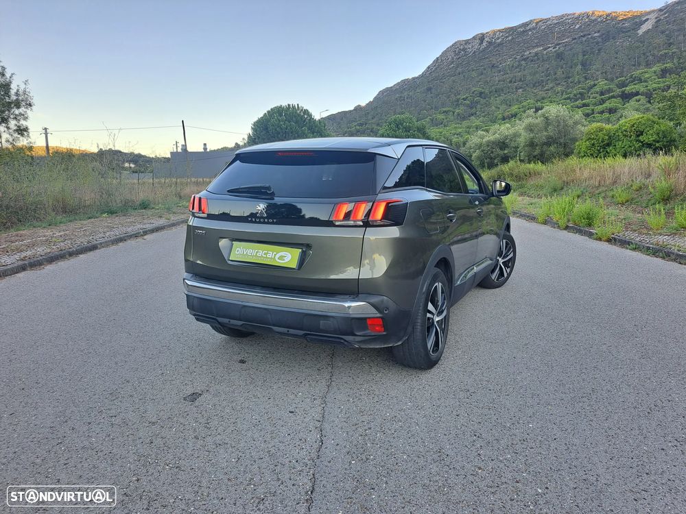 Peugeot 3008 1.5 BlueHDi Allure EAT8 - 4