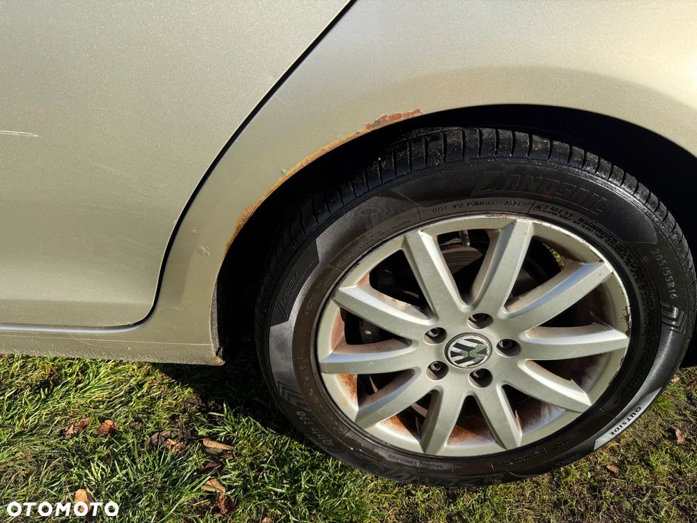 Volkswagen Jetta 2.0 FSI Comfortline - 19