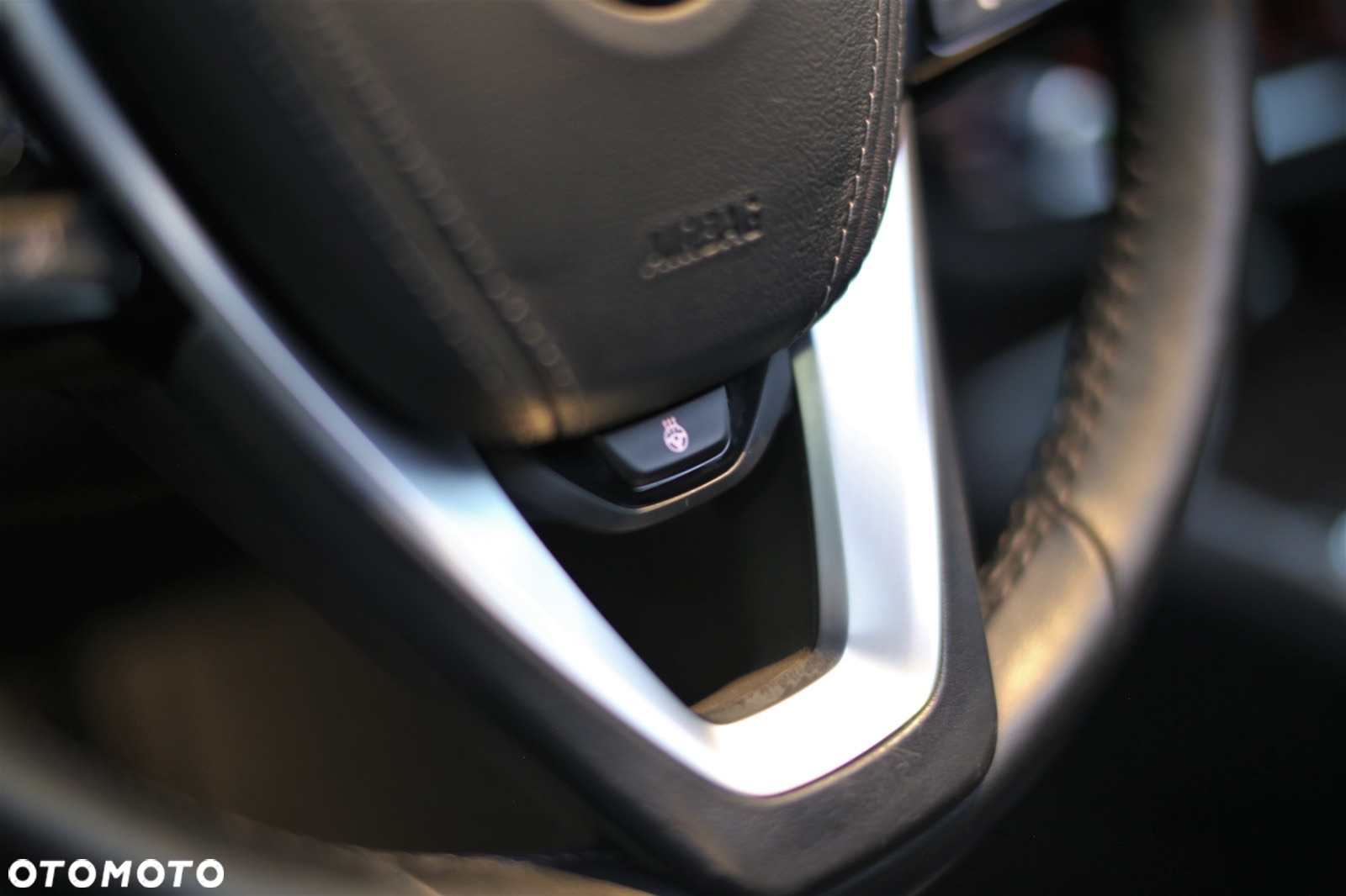 BMW Seria 5 530i GPF Luxury Line sport - 16