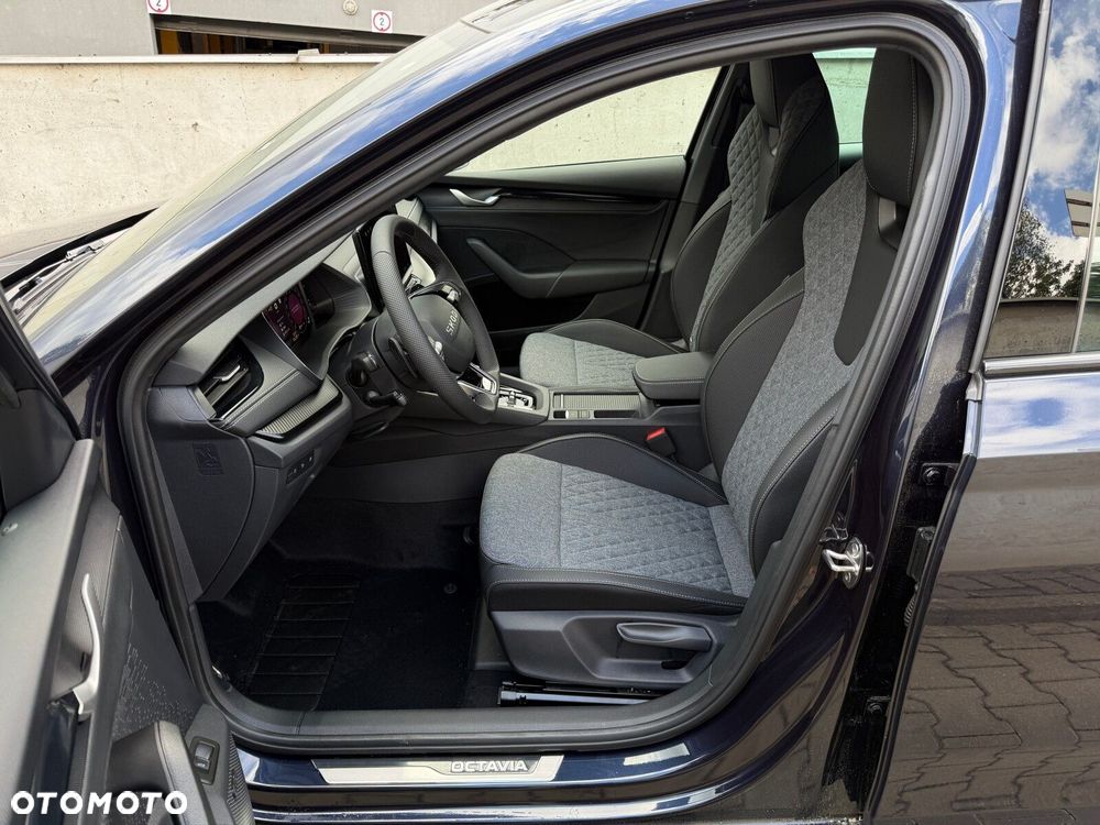 Skoda Octavia 1.5 TSI mHEV Sportline DSG - 11