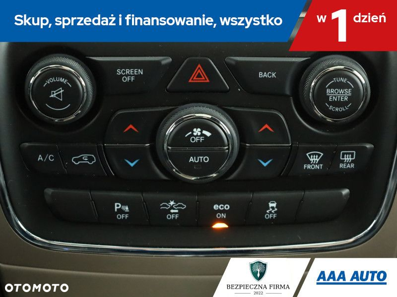 Jeep Grand Cherokee - 17
