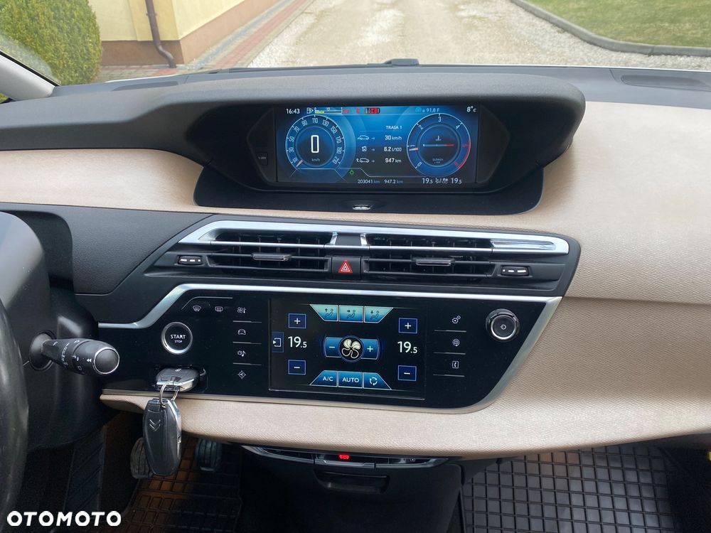 Citroën C4 Grand Picasso BlueHDi 150 Exclusive - 23