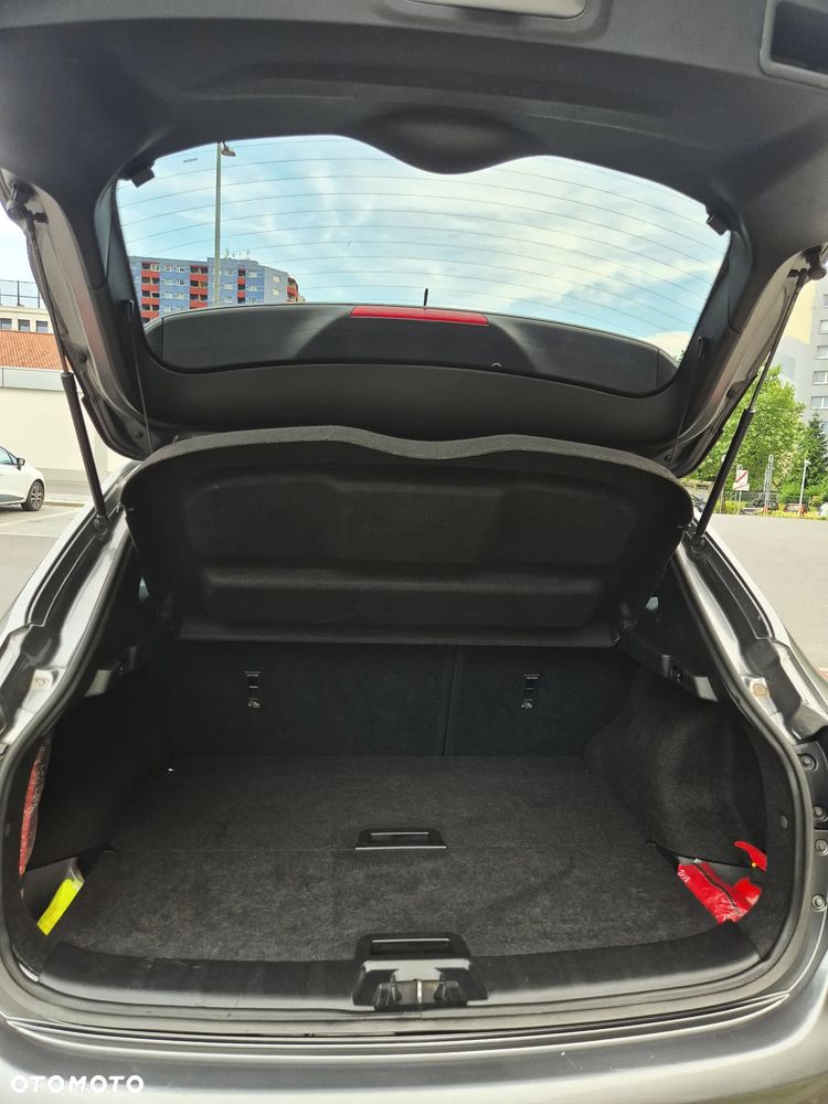 Nissan Qashqai 1.6 DCi Xtronic TEKNA - 5
