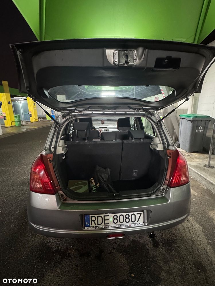 Suzuki Swift 1.3 DDiS 16v GL Airco DPF - 8