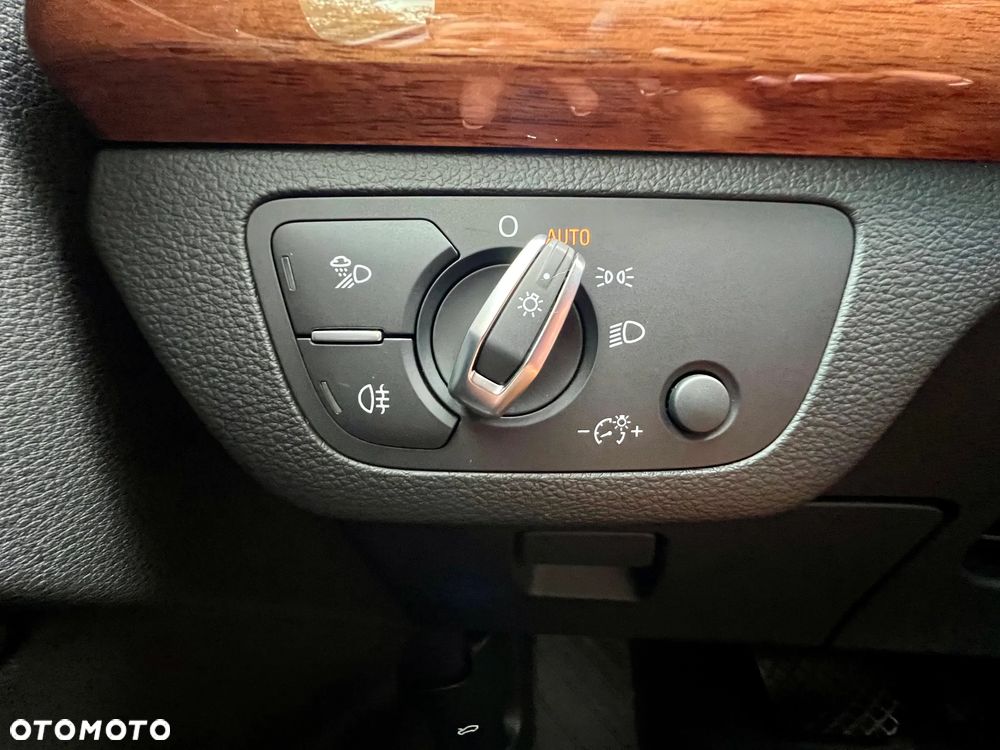Audi Q5 45 TFSI quattro S tronic S line business - 19