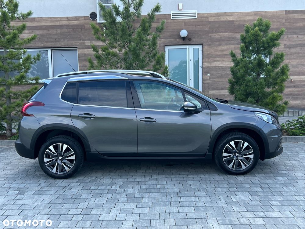 Peugeot 2008 BlueHDi 100 STOP & START Allure - 25