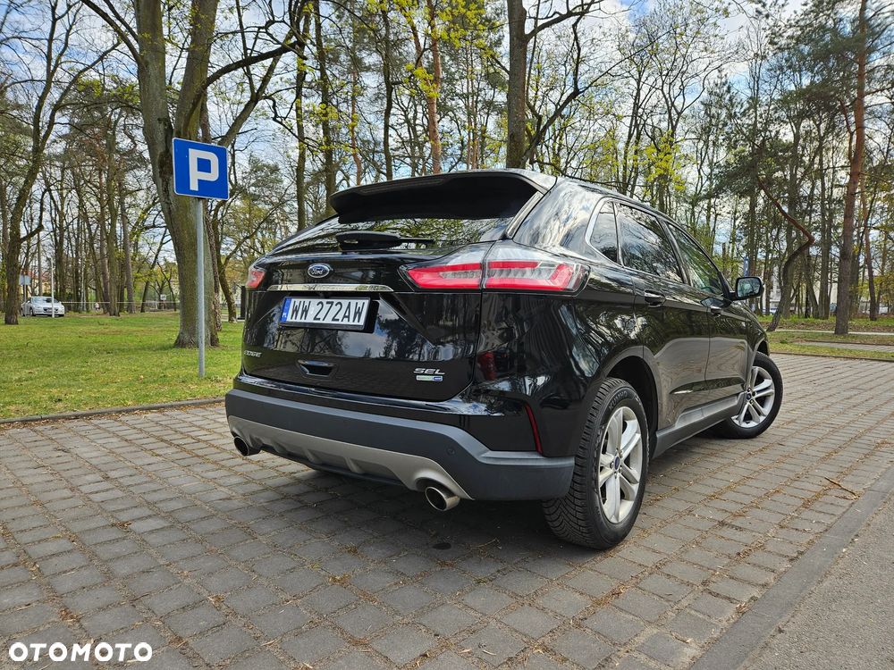 Ford Edge - 10