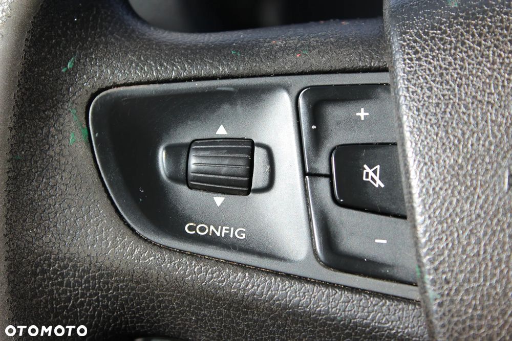 Opel Vivaro - 21