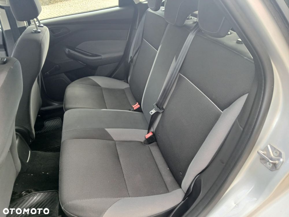 Ford Focus - 17