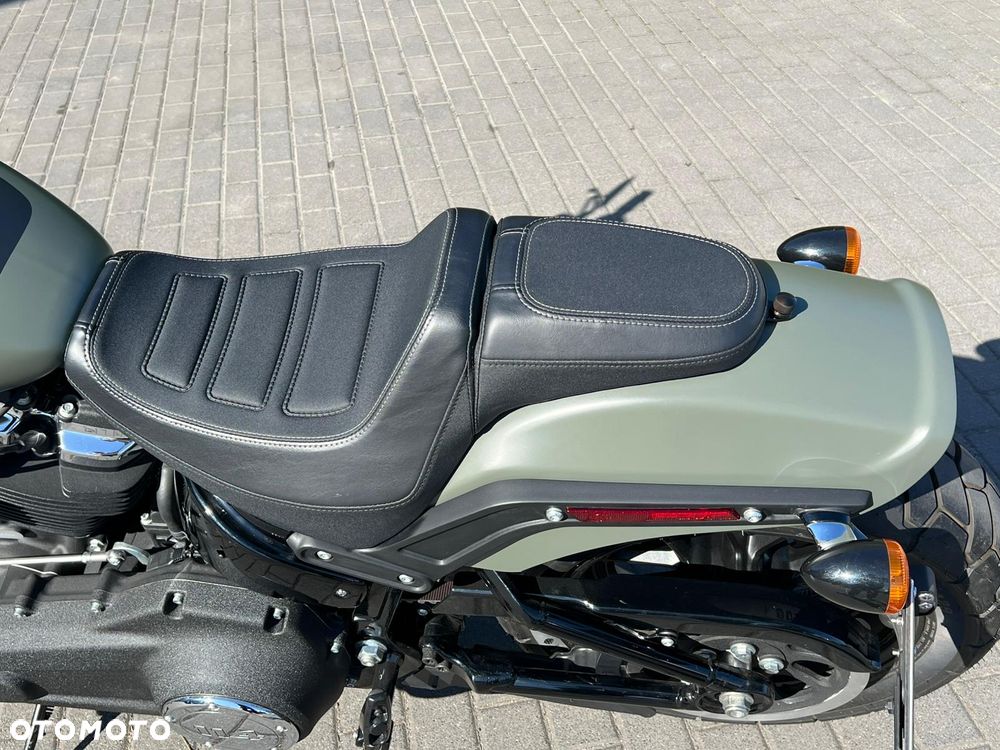 Harley-Davidson Softail Fat Bob - 10