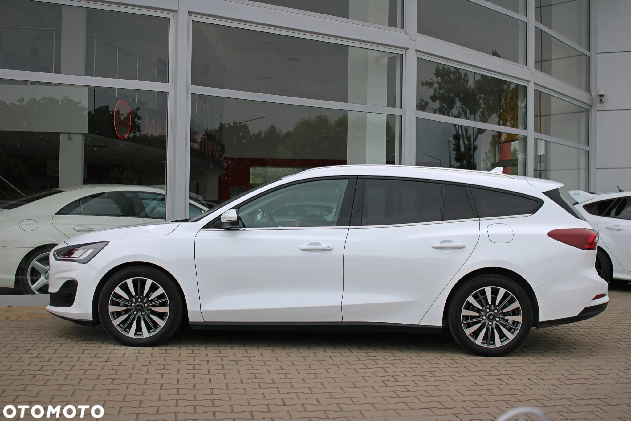 Ford Focus 1.0 EcoBoost mHEV Titanium Style - 8