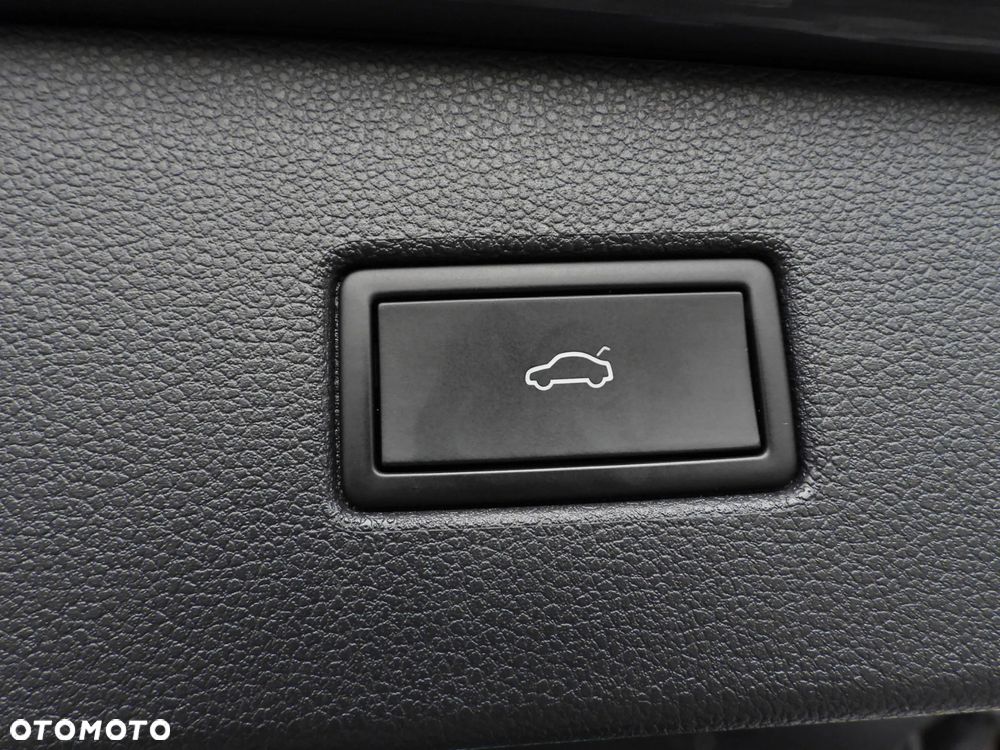 Volkswagen Tiguan - 28