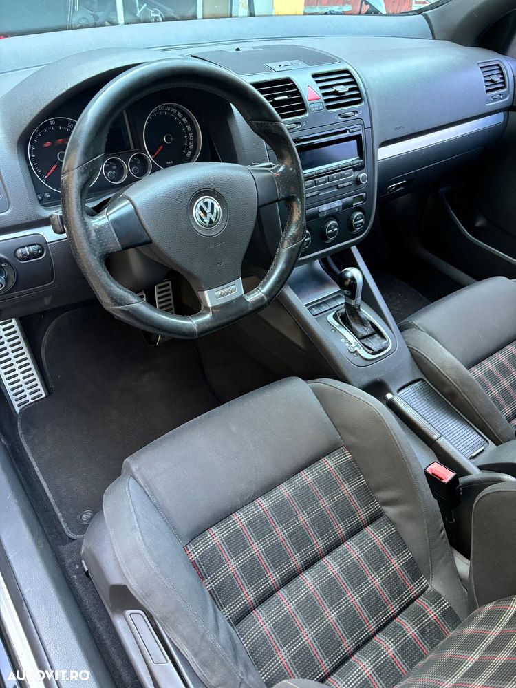 Volkswagen Golf 2.0 FSI GTI DSG - 5