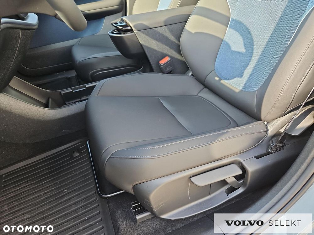 Volvo EX30 69kWh Twin Motor Plus - 23