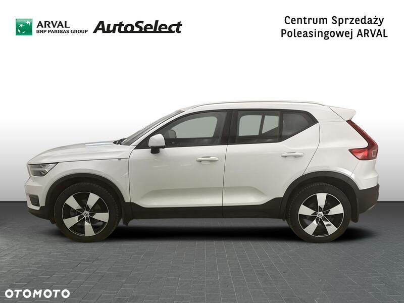 Volvo XC 40 T4 Momentum Pro - 2