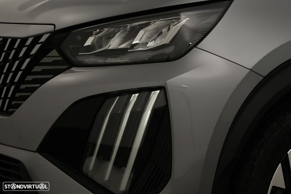 Peugeot 2008 1.2 PureTech Allure - 6