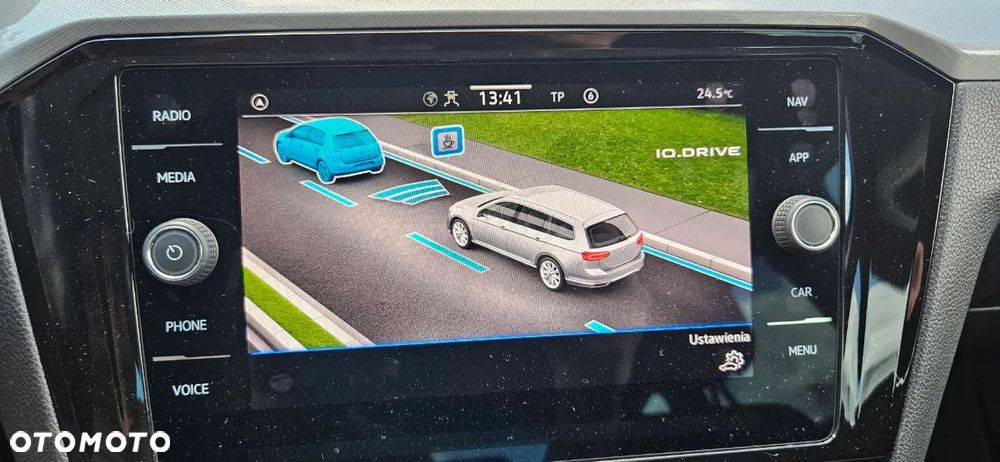 Volkswagen Passat Variant 2.0 TSI Business DSG - 27