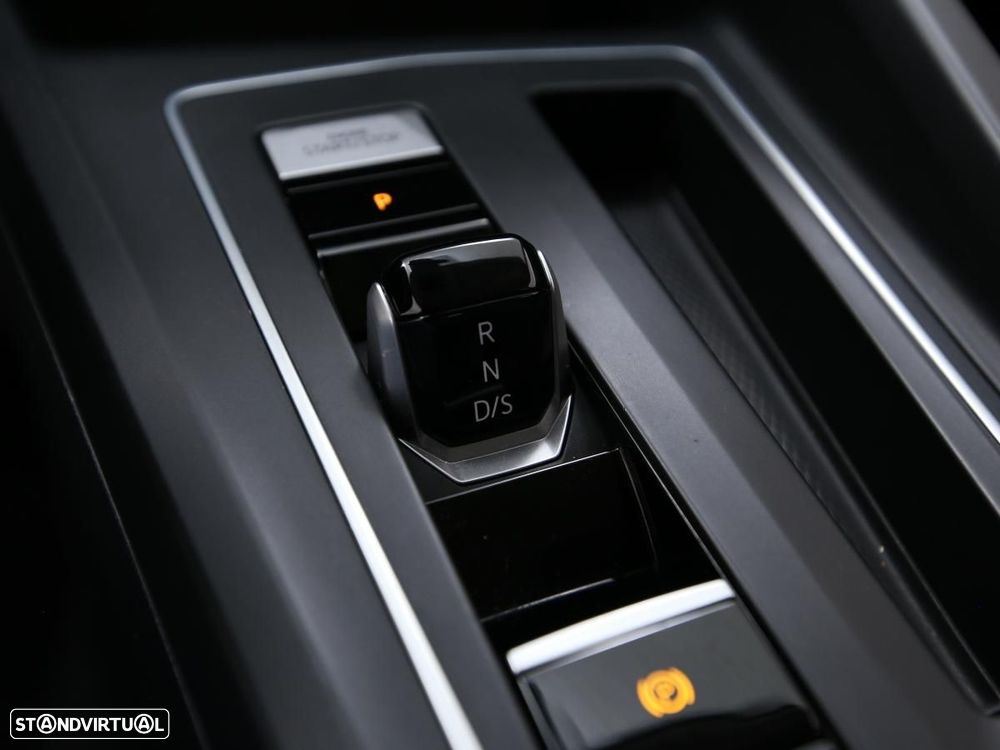 VW Golf Variant 2.0 TDi Life DSG - 14