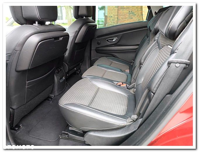 Renault Scenic ENERGY TCe 130 BOSE EDITION - 22