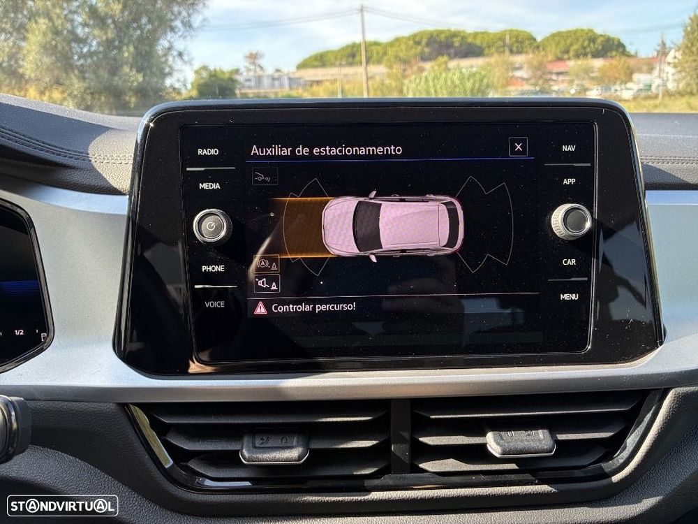 VW T-Roc 1.0 TSI Urban - 18