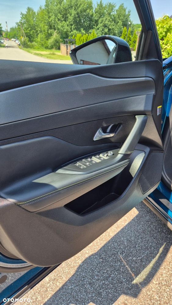 Peugeot 408 1.2 PureTech GT S&S EAT8 - 17