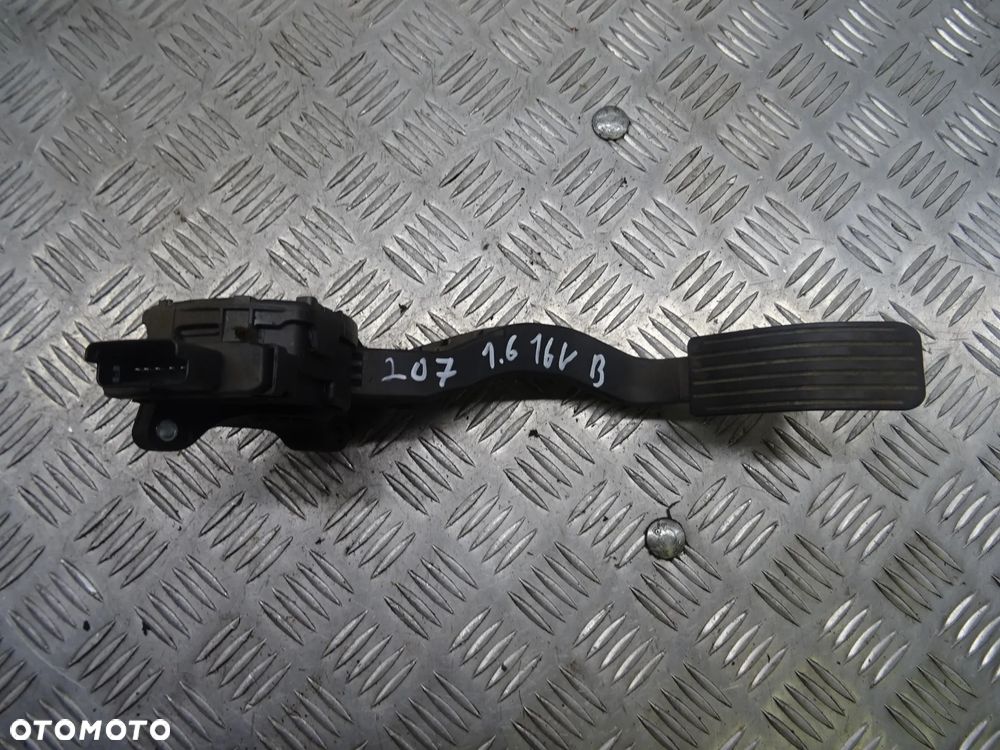 PEUGEOT 207 1.6B POTENCJOMETR GAZU - 1