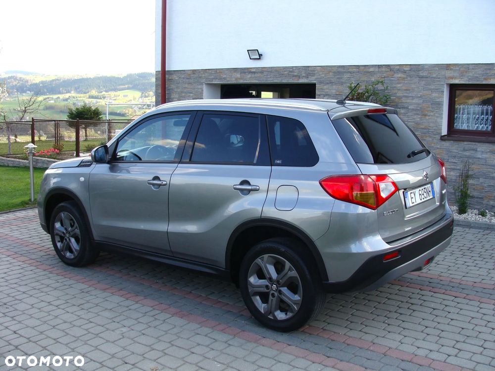 Suzuki Vitara 1.6 DDiS (4x4) Allgrip Comfort - 4