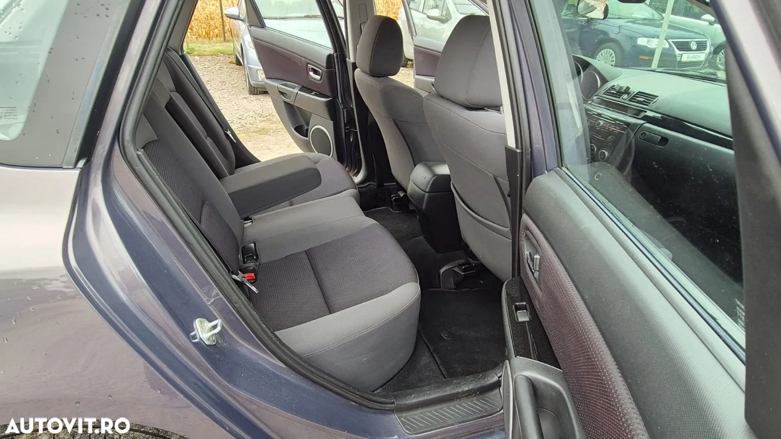 Mazda 3 1.6 Sport Active - 10