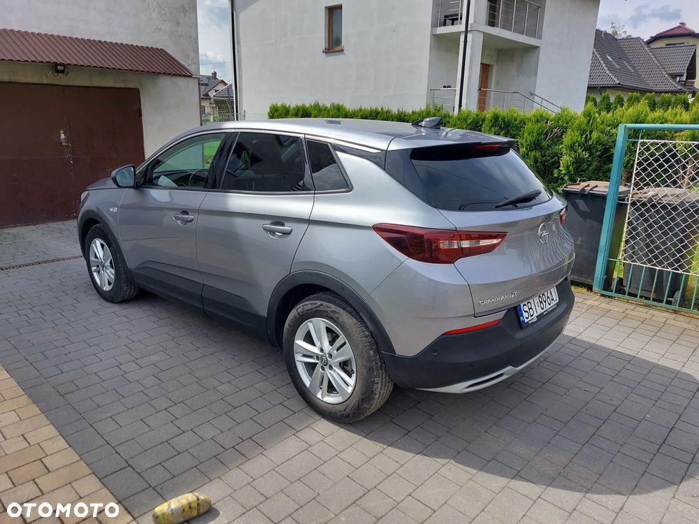 Opel Grandland X 1.2 T GPF Design Line S&S - 13