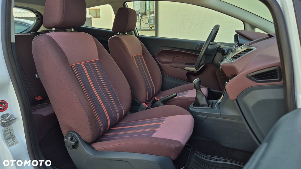 Ford Fiesta 1.25 Silver X (SVP) - 23