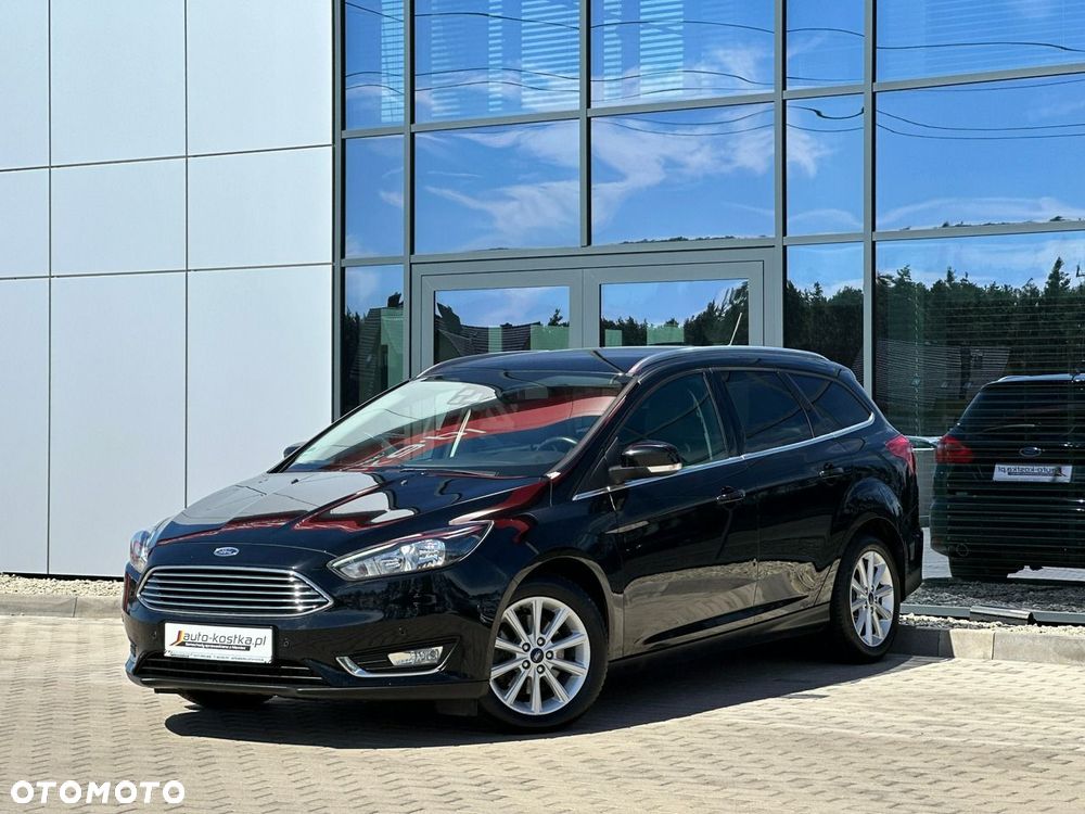 Ford Focus 1.5 EcoBoost STart-Stopp-System TITANIUM - 2