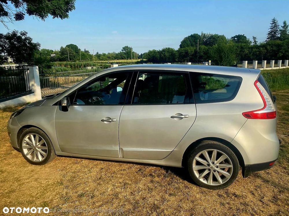 Renault Grand Scenic 2.0 16V 140 CVT Luxe - 1