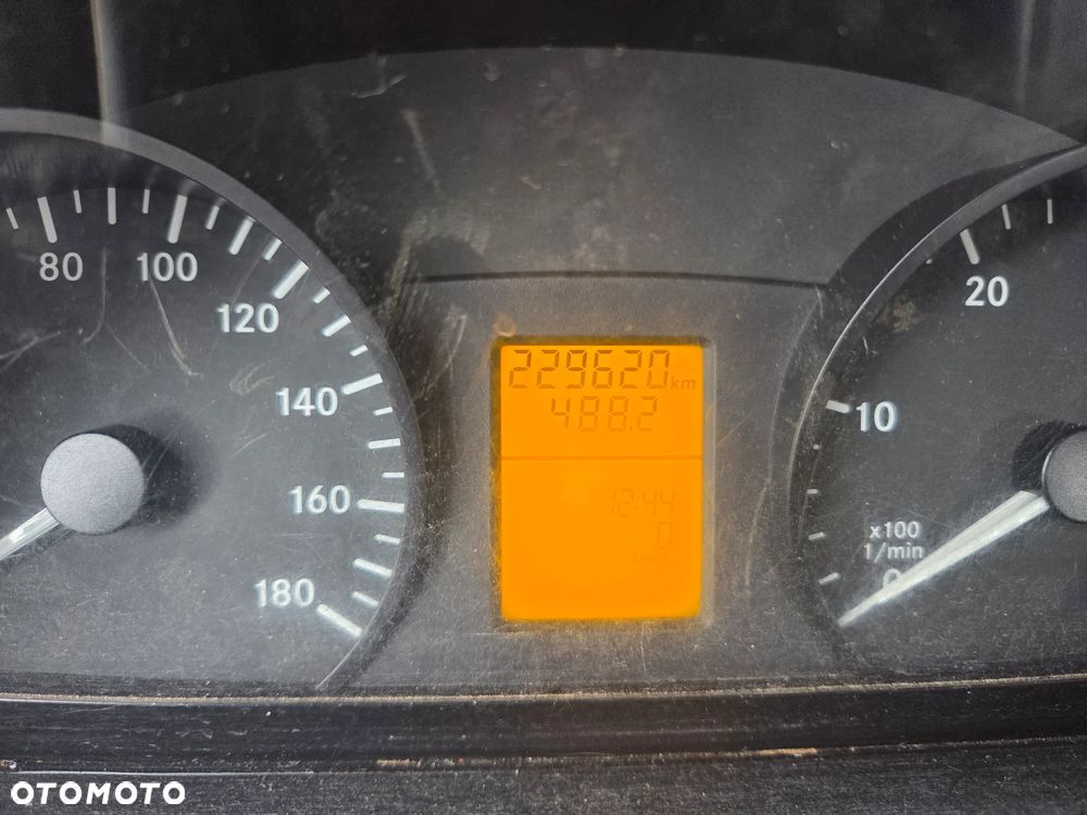 Mercedes-Benz Sprinter 313 - 17