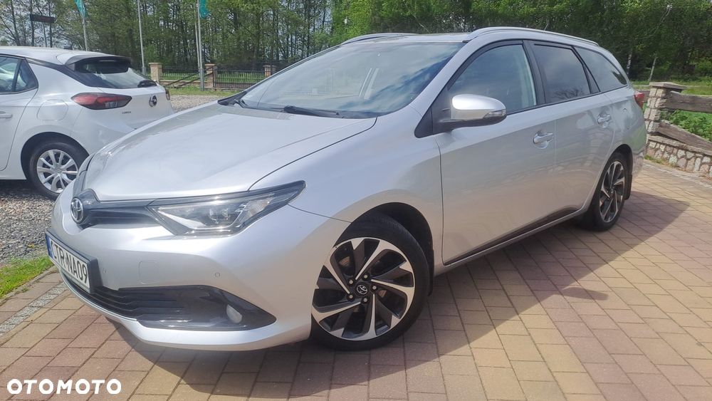 Toyota Auris - 3