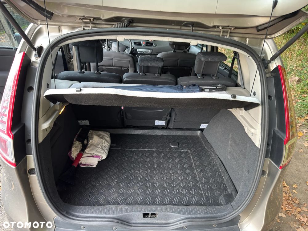 Renault Scenic - 11