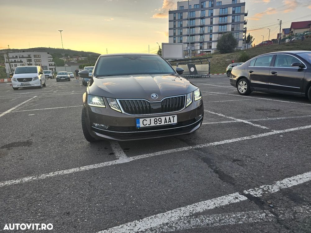 Skoda Octavia 2.0 TDI 4X4 DSG Style - 11