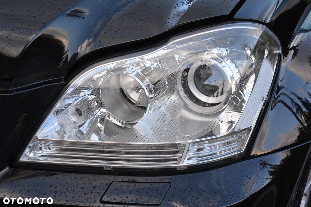 Mercedes-Benz GL 350 BlueTEC 4Matic 7G-TRONIC - 33