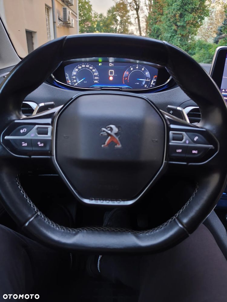 Peugeot 3008 1.2 PureTech Allure S&S EAT8 - 14
