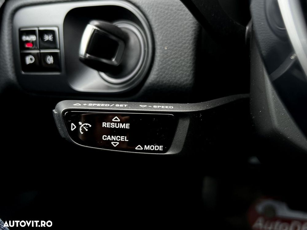 Porsche Cayenne - 39