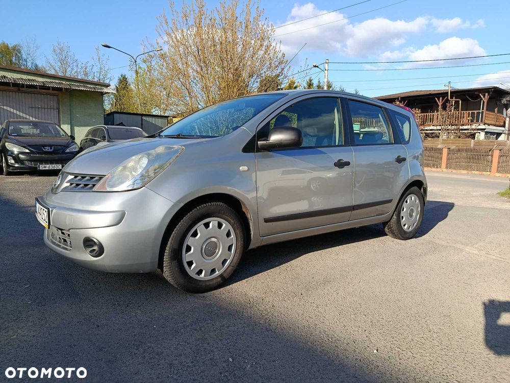 Nissan Inny - 2