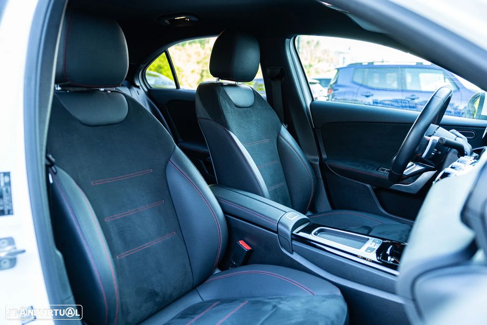 Mercedes-Benz A 200 Limousine 7G-DCT AMG Line - 31