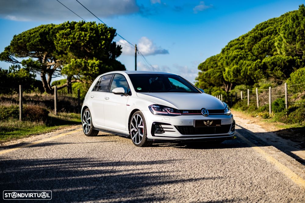 VW Golf GTI (BlueMotion ) DSG - 1