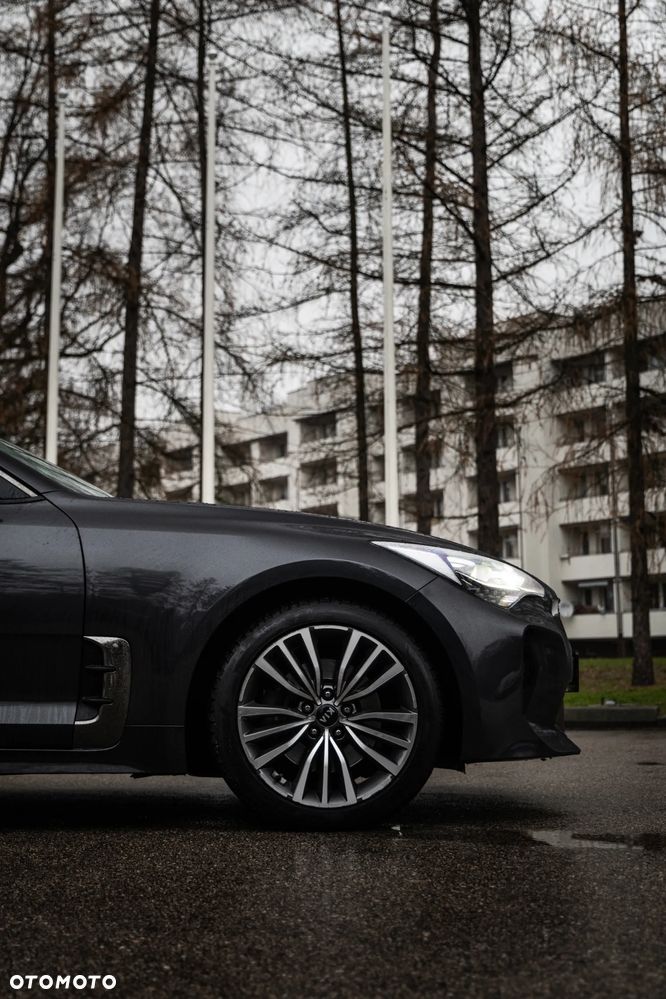 Kia Stinger 2.2 CRDI GT Line AWD - 10