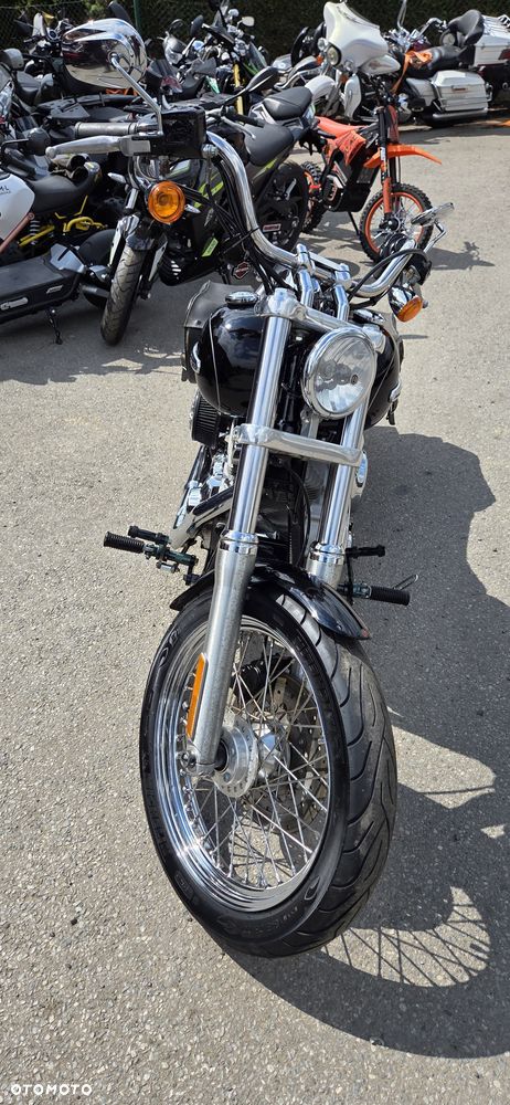 Harley-Davidson Dyna Super Glide - 11
